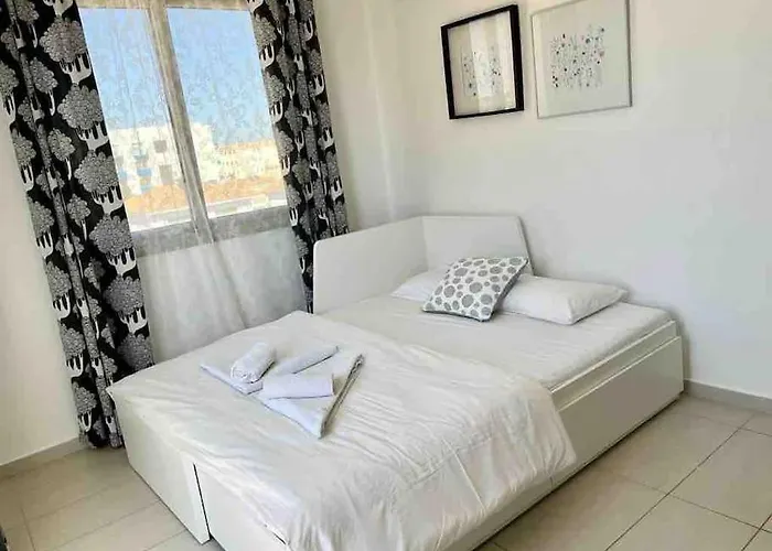 Thaleia - Tourism License 3119 *